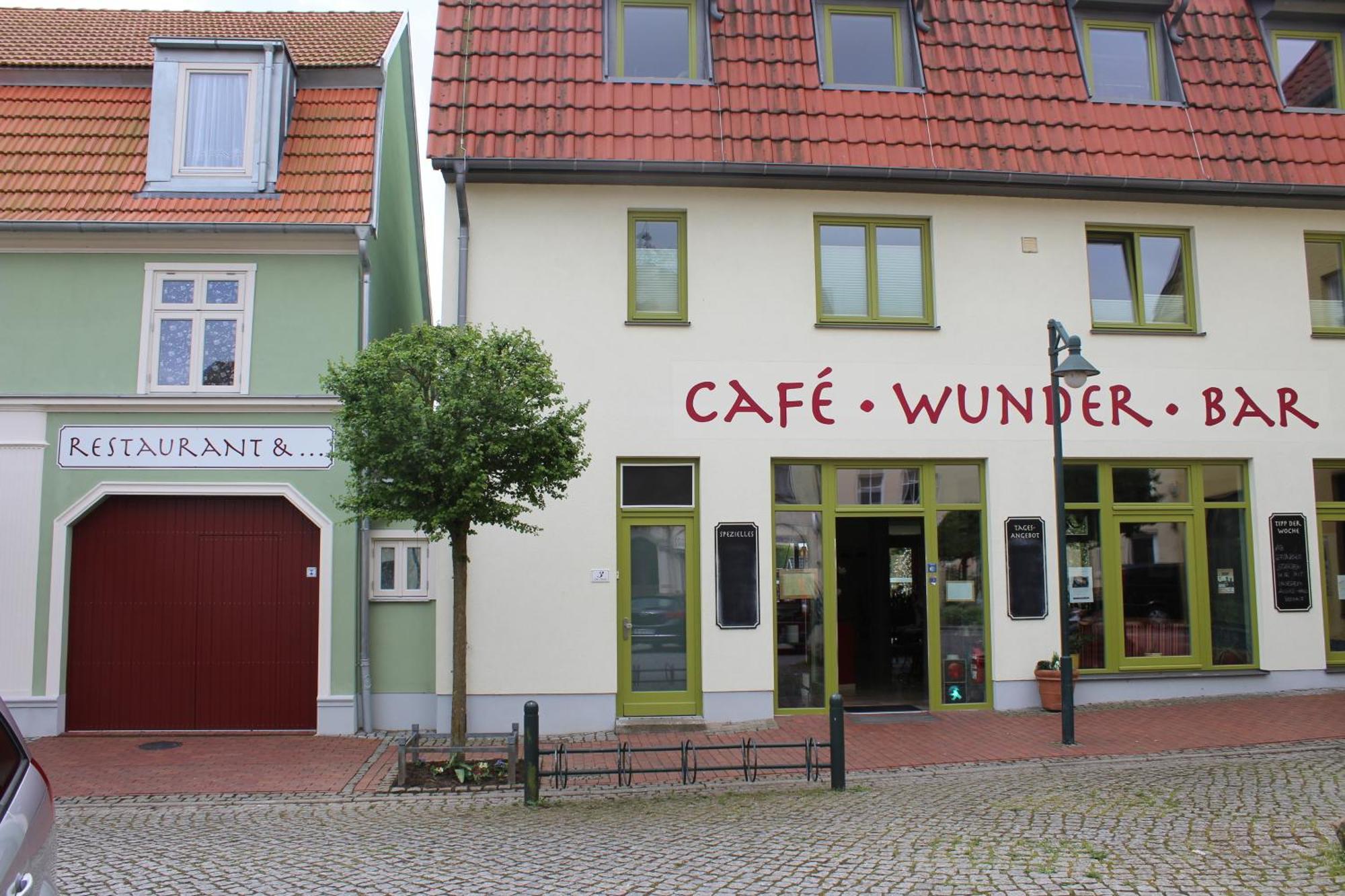 Schwalbennest Am Cafe Wunder Bar Bad Sulze Exterior foto